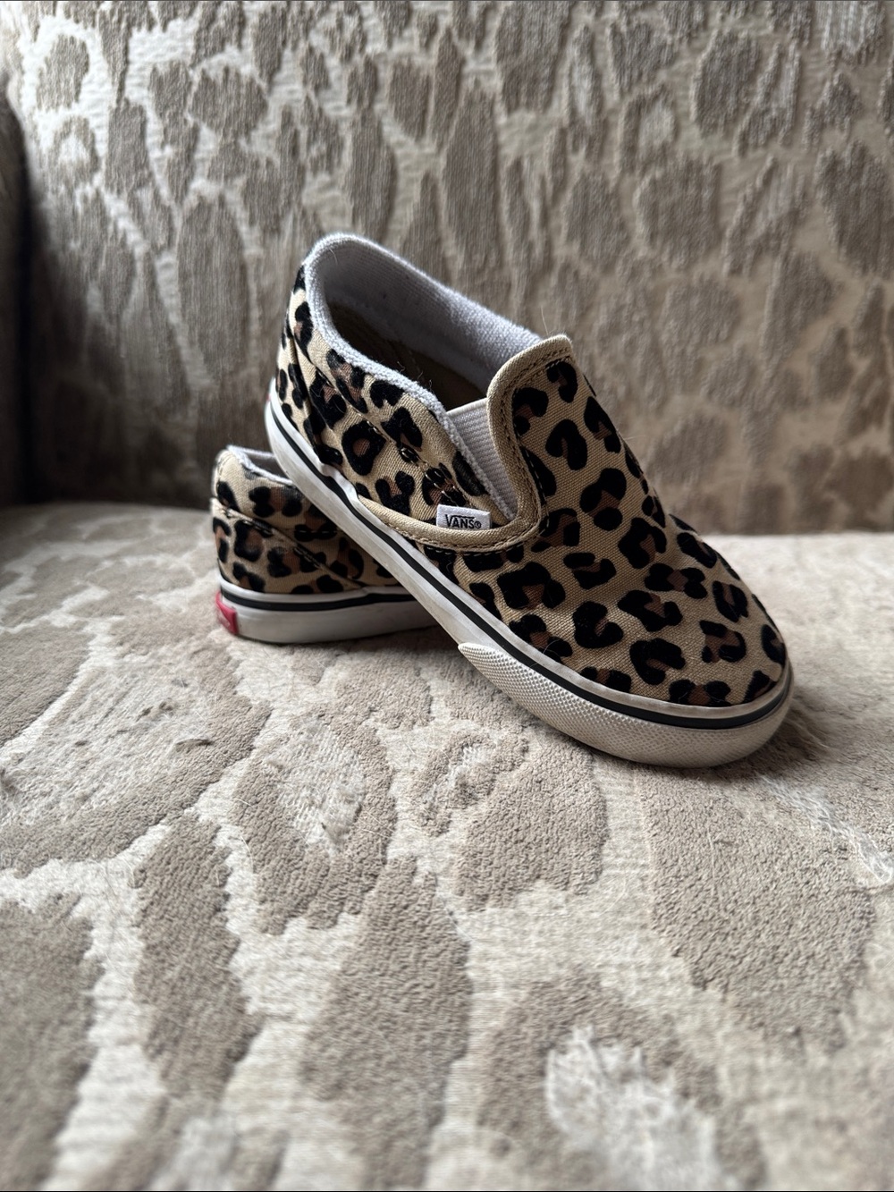 Vans Kids Slip-On Leopard Print Canvas Sneakers - Tan, Black